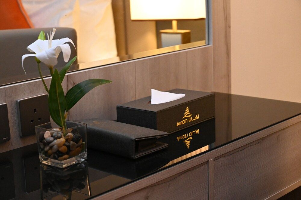Aman Hotel ALmaali Junior Suite, City View 4