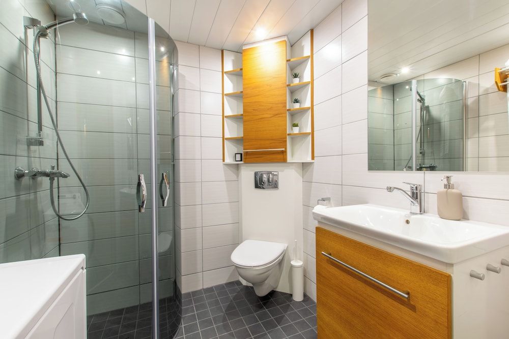 Uptown Hotel Apartments Deluxe One-Bedroom Apartment 9