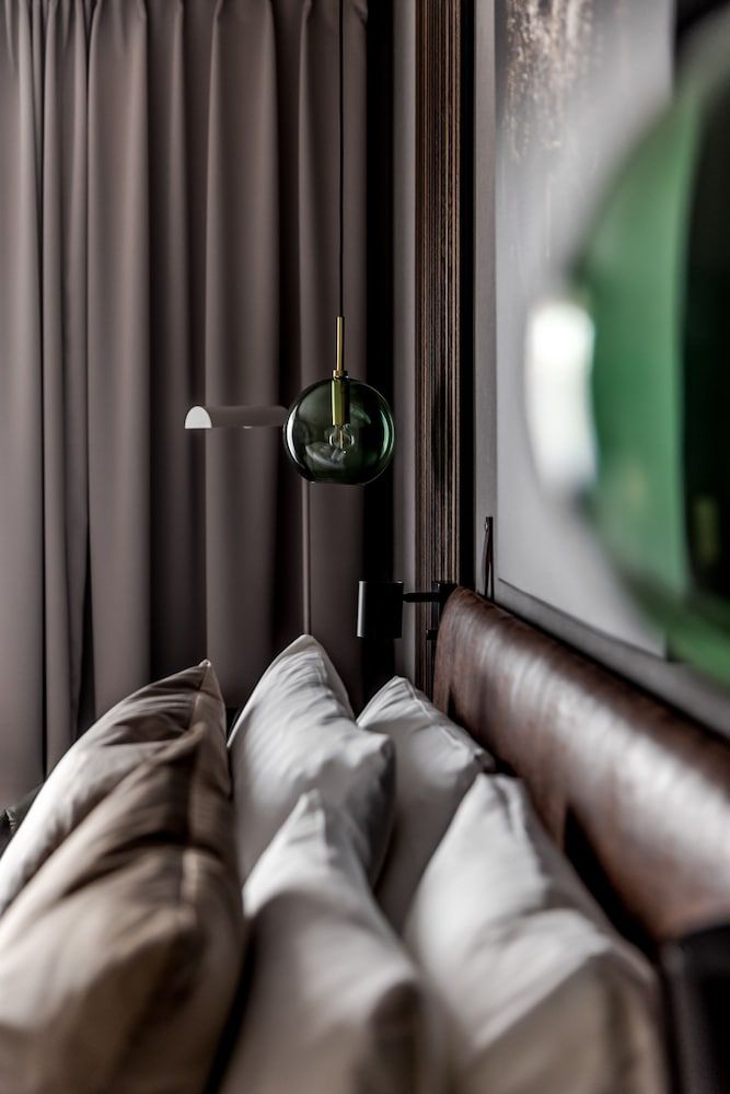 XHOTEL Superior Double Room 9