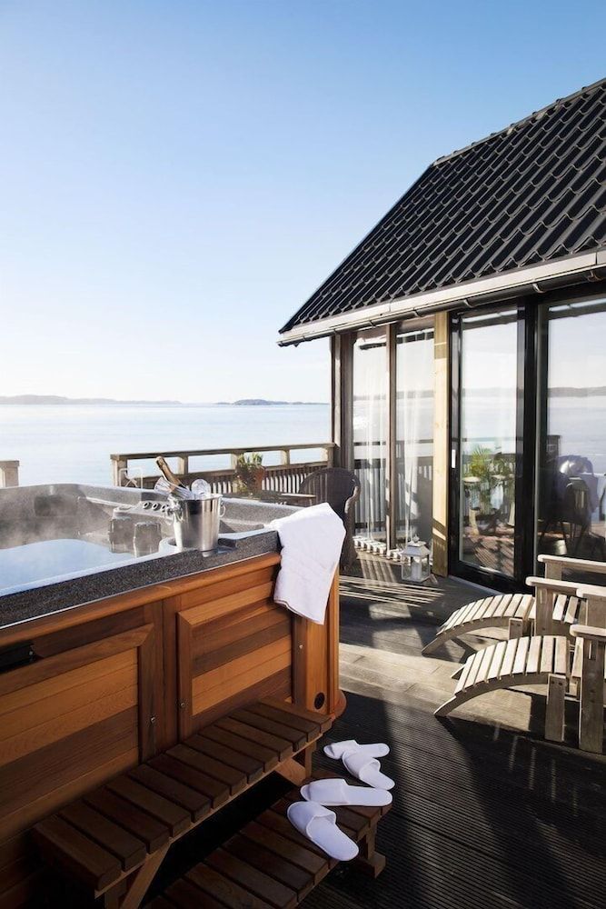 Sea Studio (Inc. Private Jacuzzi)