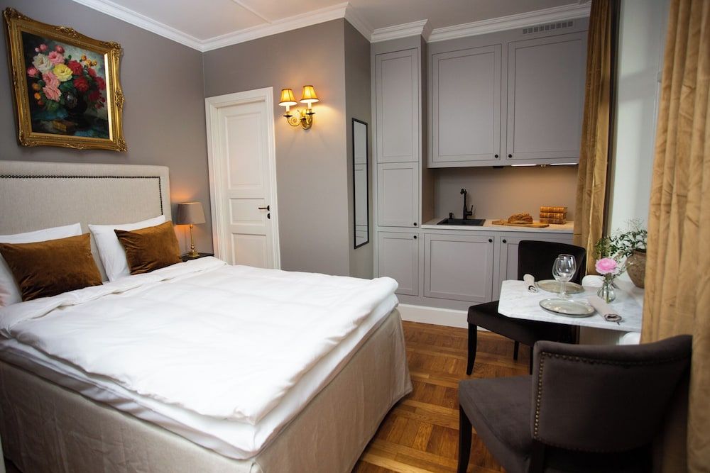 Classic Double Room