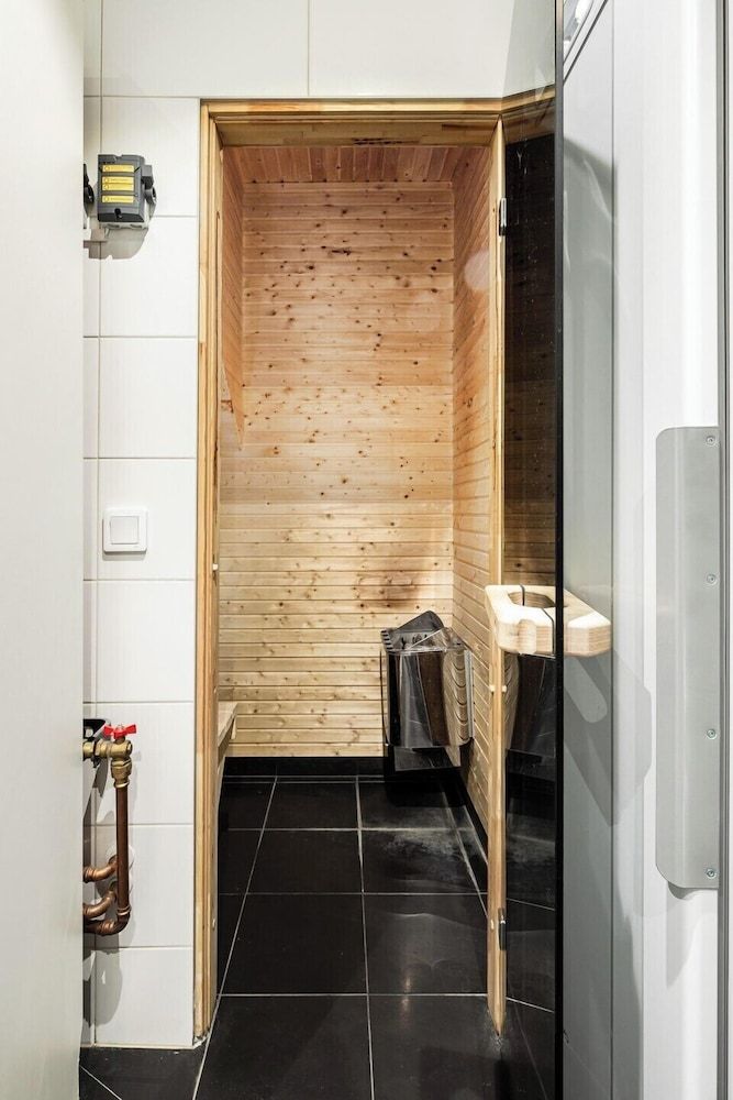 Parkstigens Lägenheter Standard Apartment, 2 Bedrooms, Pets Allowed, Slope side 3