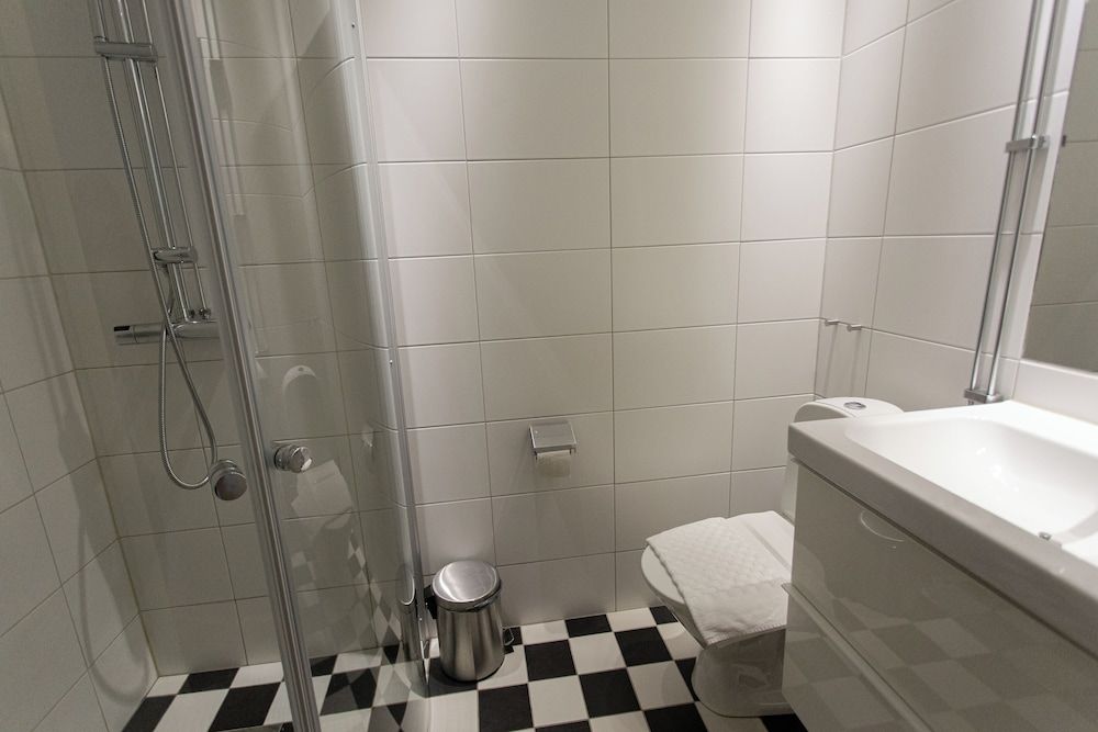 Continental Apartment Hotel Sundsvall Junior Suite, City View 3