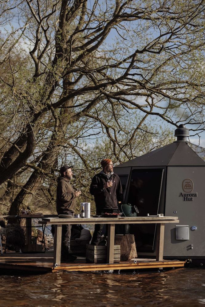 Yggdrasil Igloo Water Huts Skåne Cabin, Sea View 7