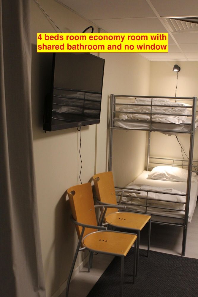 Hotell Bromma Economy Quadruple Room (shared bathroom, no windows) 5
