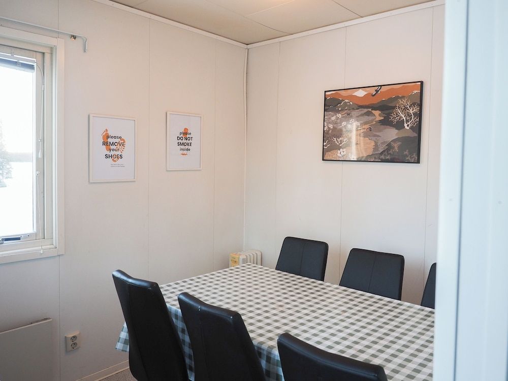 Camp Alta Kiruna Family bungalow 6A, lake view 2