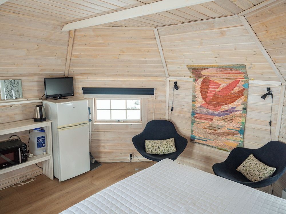 Camp Alta Kiruna Cabin D3, garden view