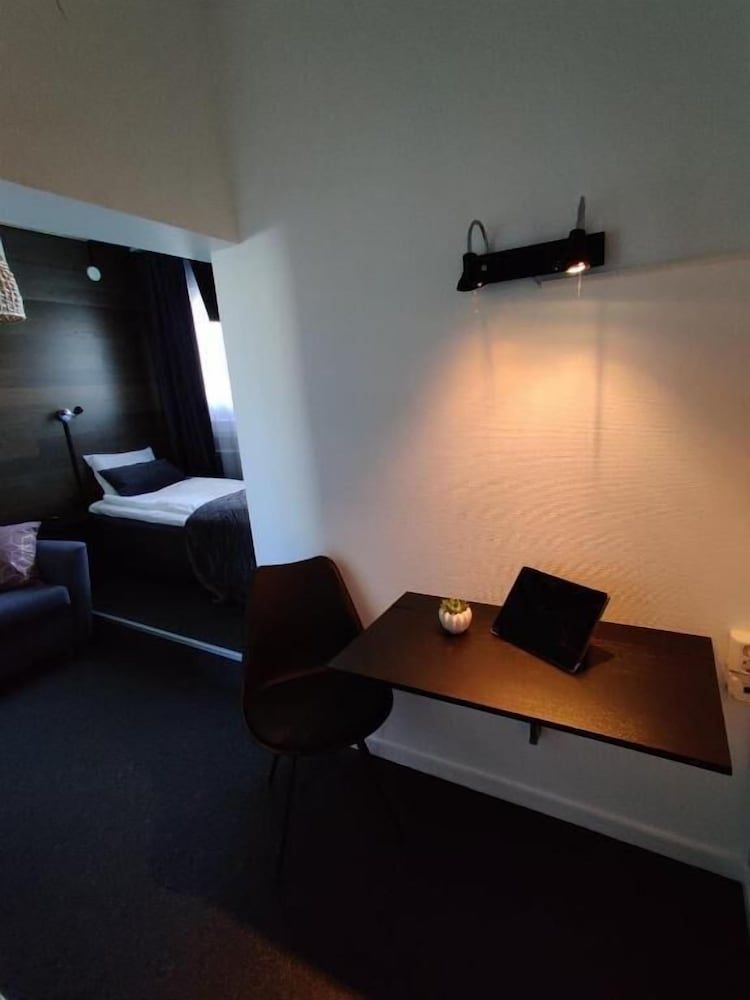 CarlstadCity H Boutique Hotell Classic Single Room, City View 2