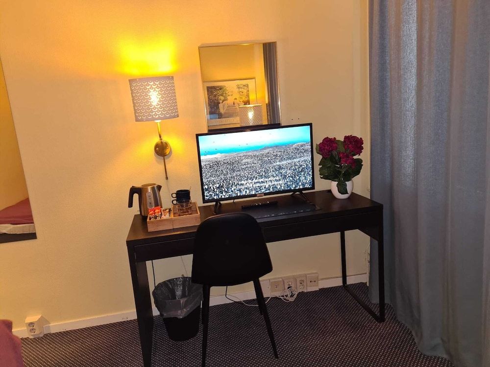 Noah Longstay Basic Single Room 8