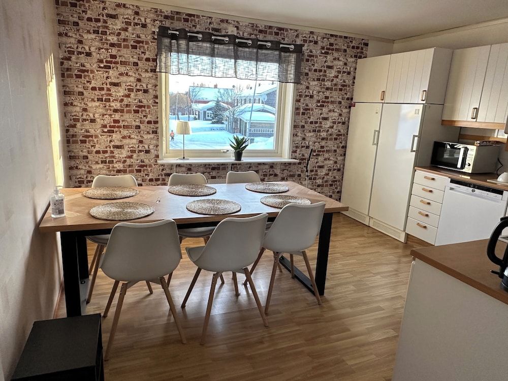 Amerikavägen Apartments Comfort Apartment, Balcony, Canal View 6