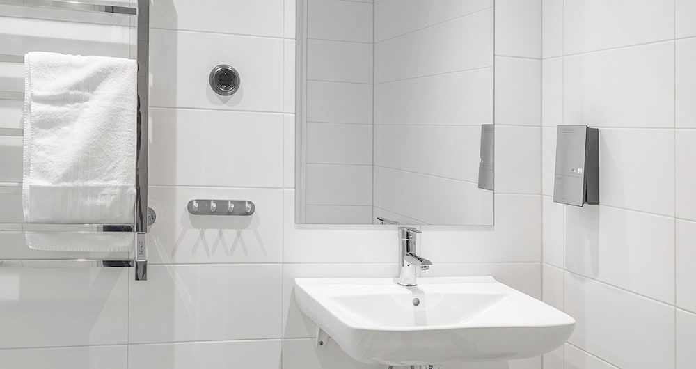 Lakelodge Standard Double Room, Lake View 6