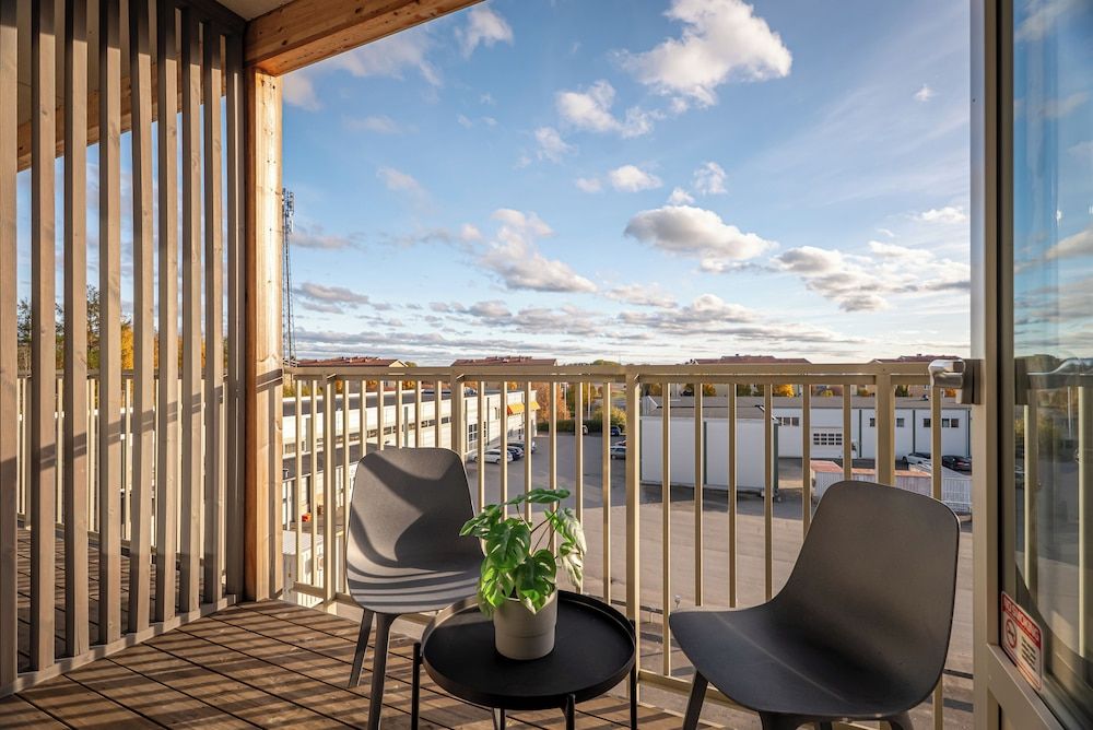 Injoy Premium Hotel Uppsala Luxury Double Room 11