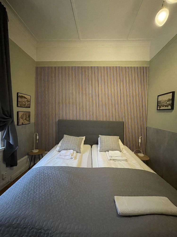 Lilla Hotellet Standard Double Room 5