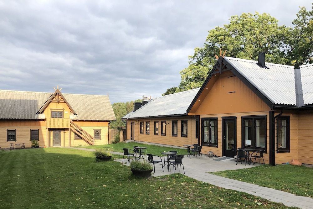 Stenholmen Gårdshotell