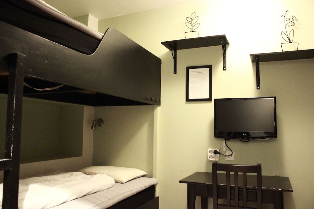 Vandrarhem Uppsala Centralstation - Hostel Double Room, No Windows 6