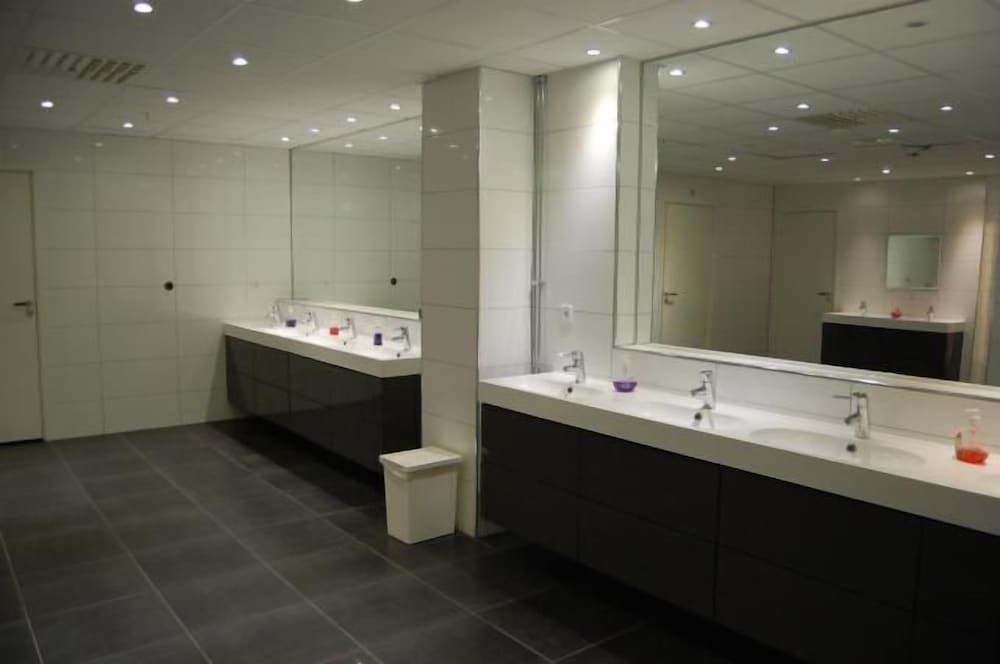 Hotell Centralstation Double Room, Shared Bathroom (No Windows) 6