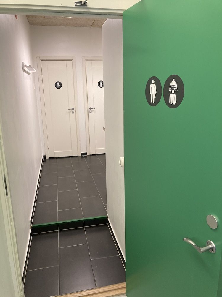 Winstrup Hostel Minihotel, small double room 5