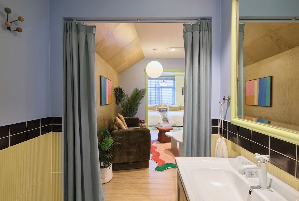 Suite, 2 Queen Beds