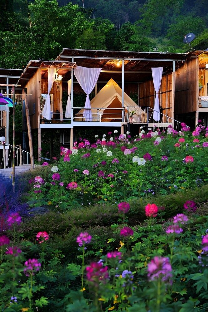 Ing Nuea Homestay Tent, Garden View 10