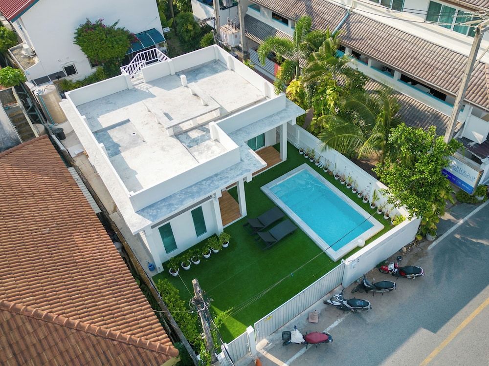 Beachfront 2BR Pool Villa DelMar Kamala