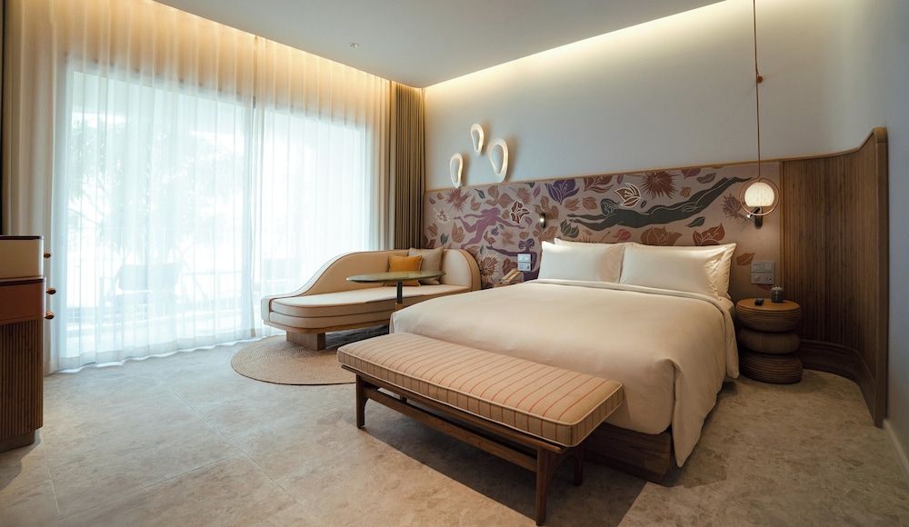 The Standard Pattaya Na Jomtien Deluxe Room, 1 King Bed