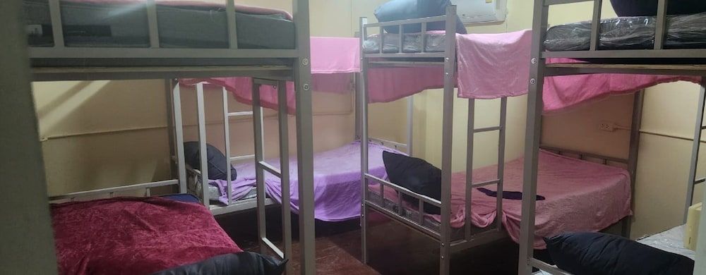 Standard Shared Dormitory, Women only, Non Smoking