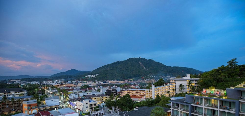 Ocean View Jacuzzi 3BR Kata Penthouse Design Apartment, 3 Bedrooms, Ocean View 18