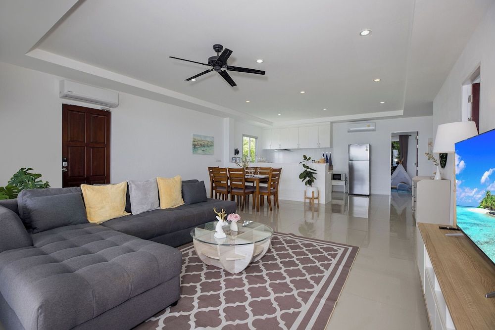 Ocean View Jacuzzi 3BR Kata Penthouse Design Apartment, 3 Bedrooms, Ocean View 14