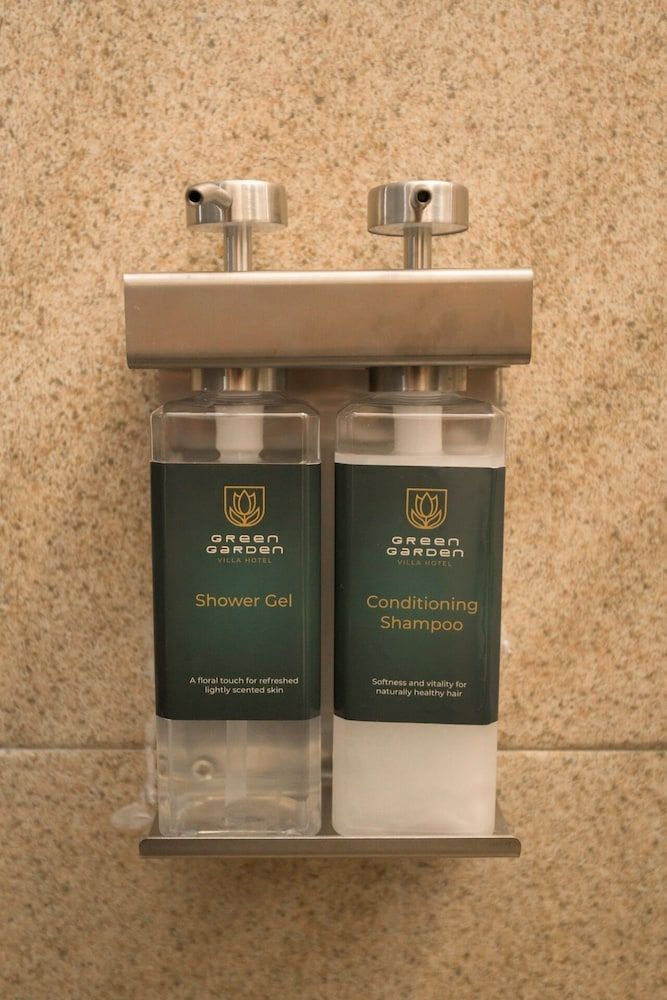 Green Garden Villa Hotel Deluxe Villa, 2 Bedrooms, Pool View 11