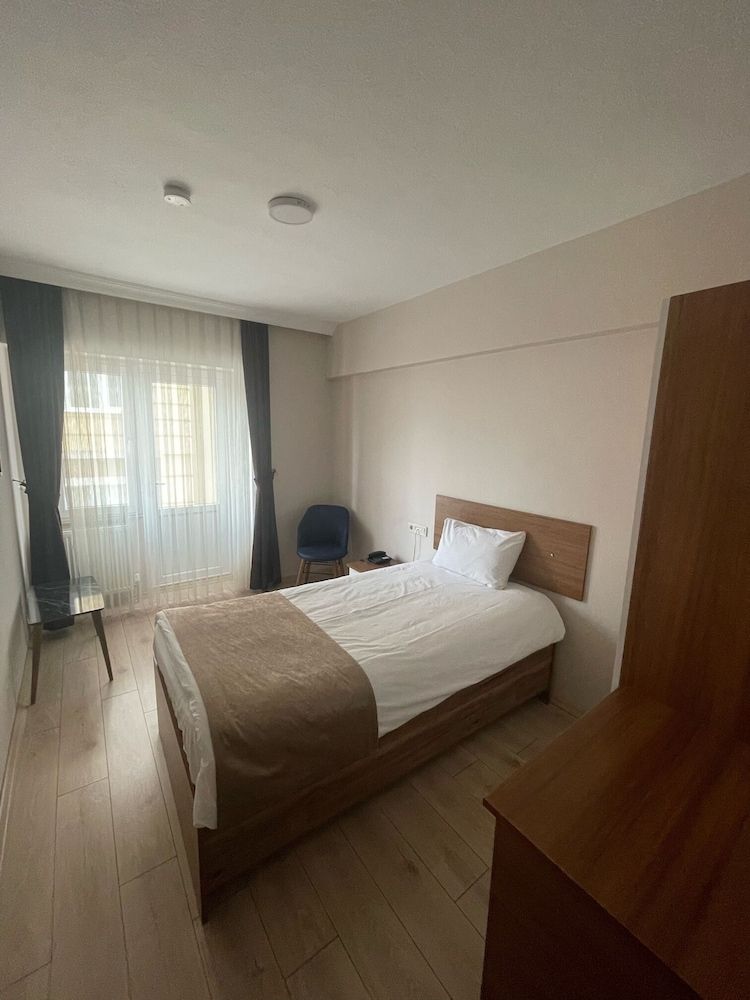 Basic Single Room