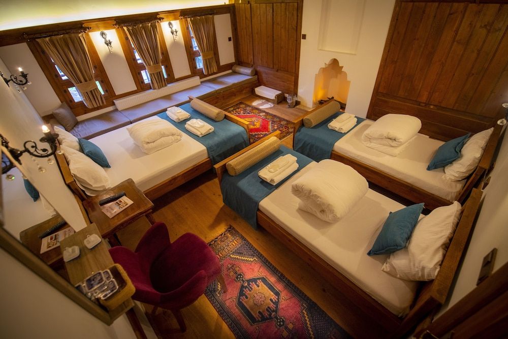 KOLAĞASI KONAK Family Room 2