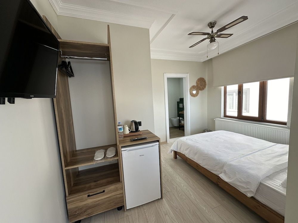 Kingway Suite Standard Room, Sea View 2