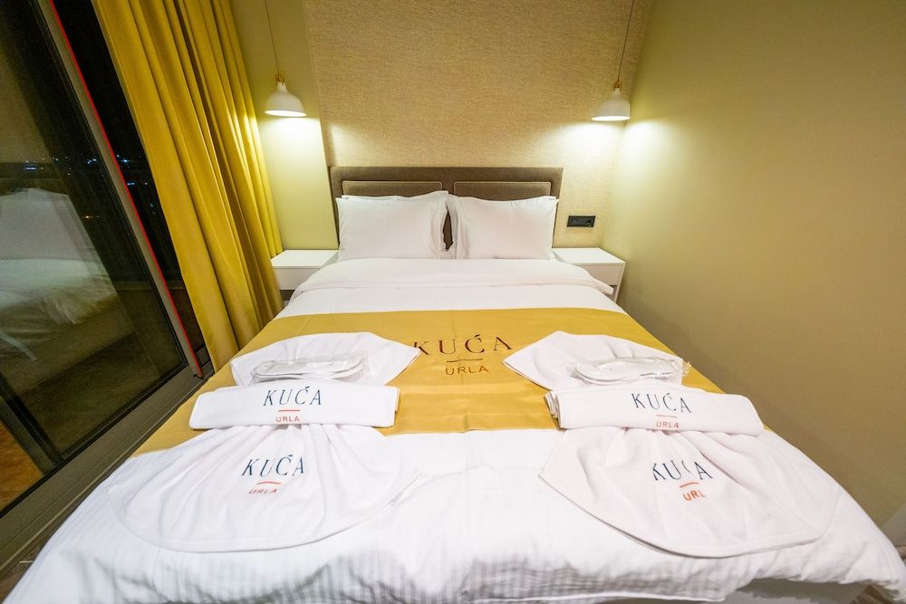 KUCA URLA Standard Double Room 4