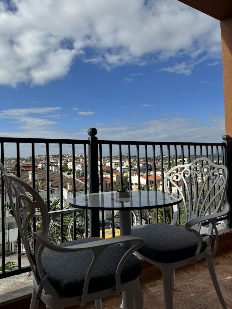 KUCA URLA Standard Double Room 7