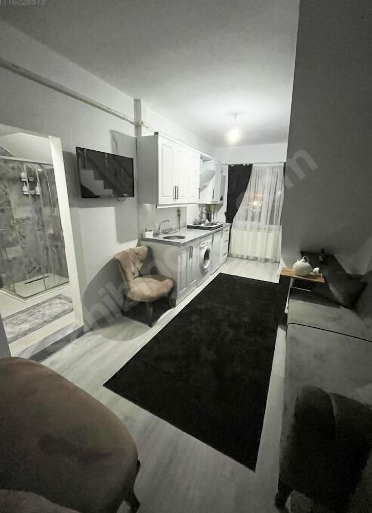 Basic Apartment