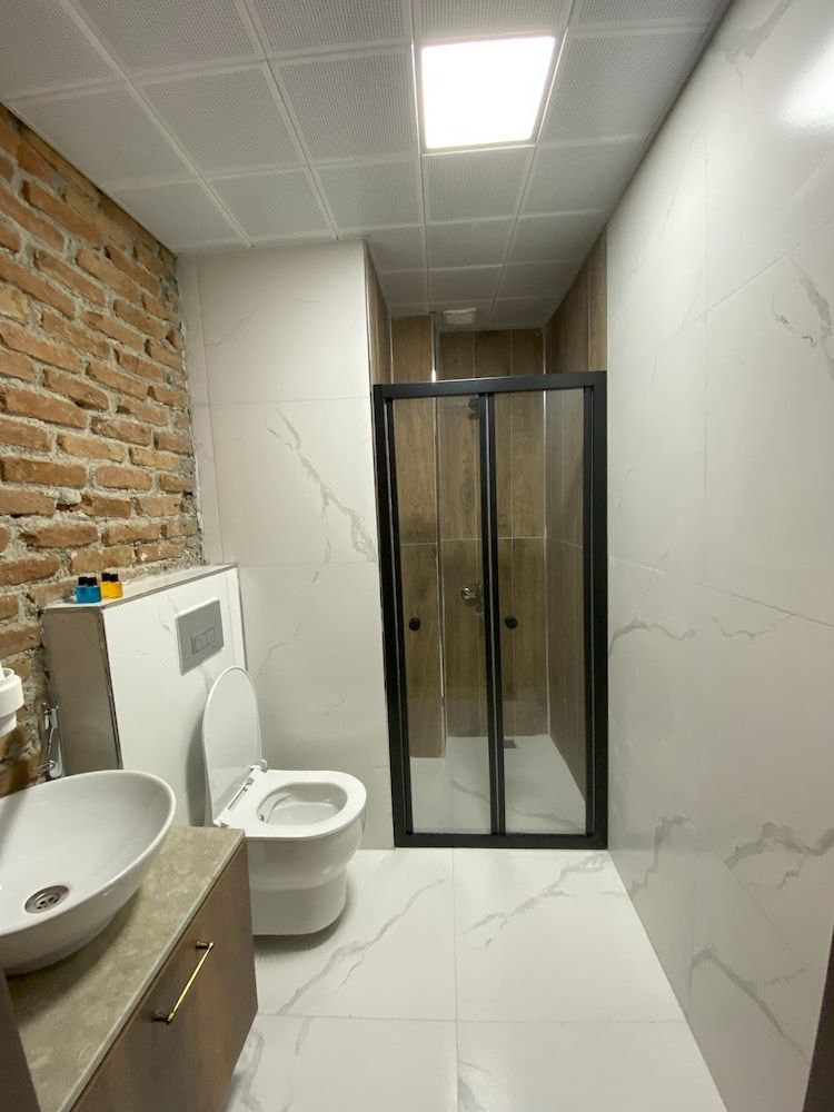 Konak Esila Pansiyon Comfort Double Room 7