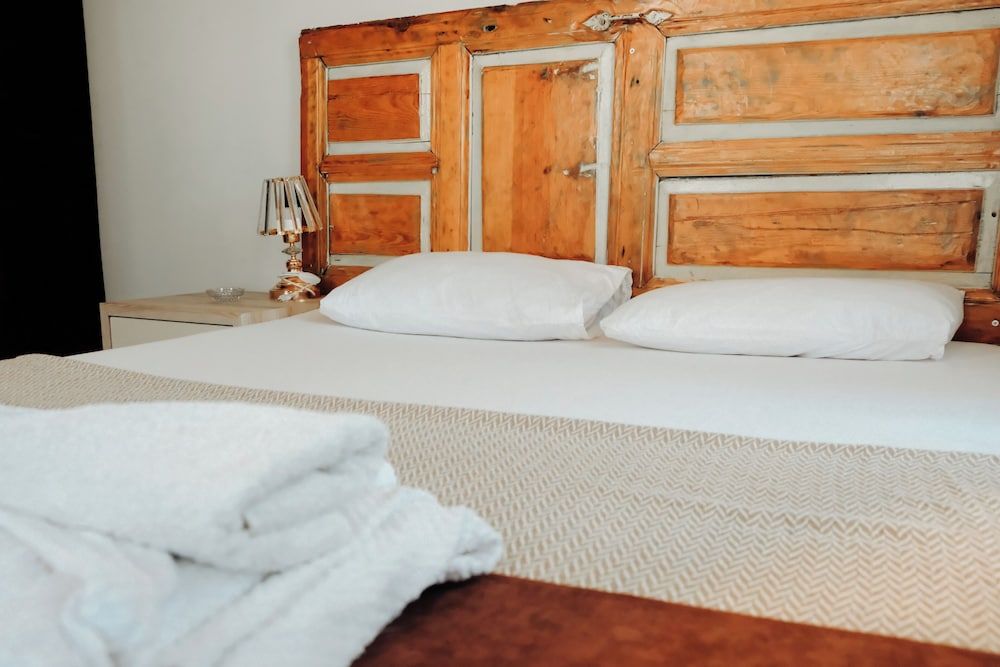 Konak Esila Pansiyon Comfort Double Room 3