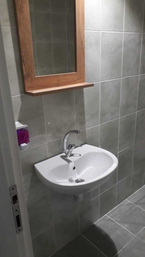 Samsun Otel Vidinli Standard Twin Room 4