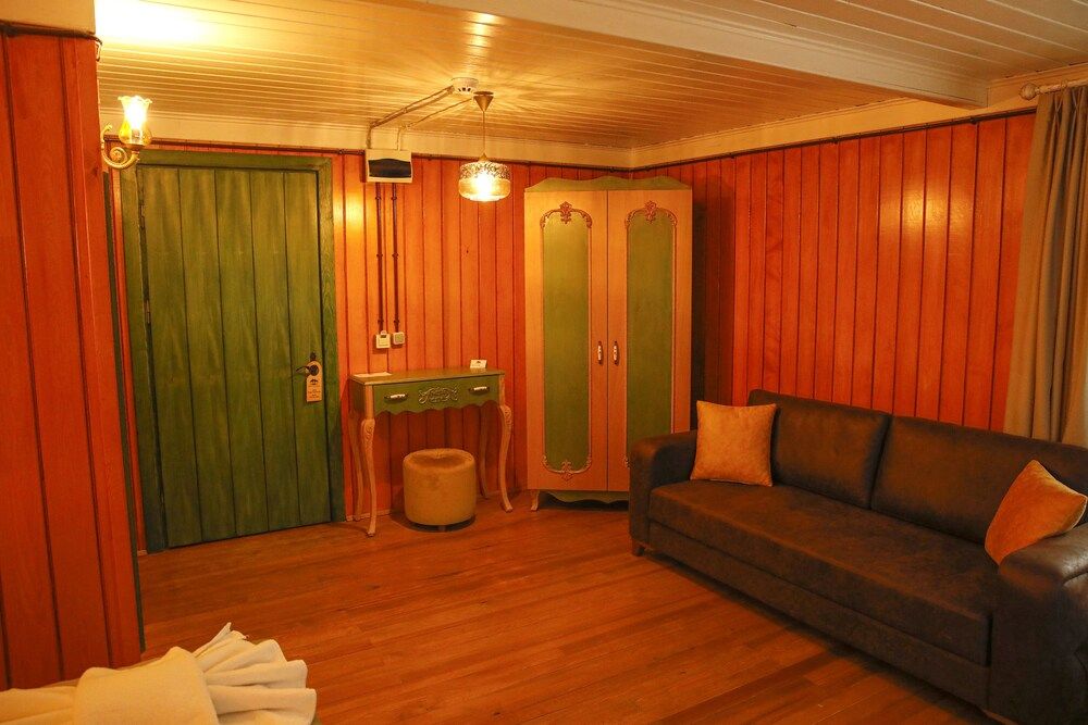 Kazdağı Atilabey Konağı Oteli Deluxe Tree House, River View 3