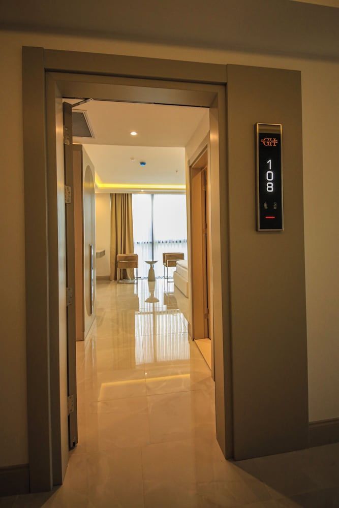 GÖRGÜLÜ HOTEL Family Room 2