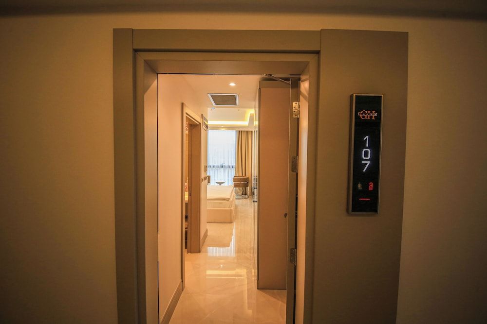 GÖRGÜLÜ HOTEL Deluxe Room, City View 2