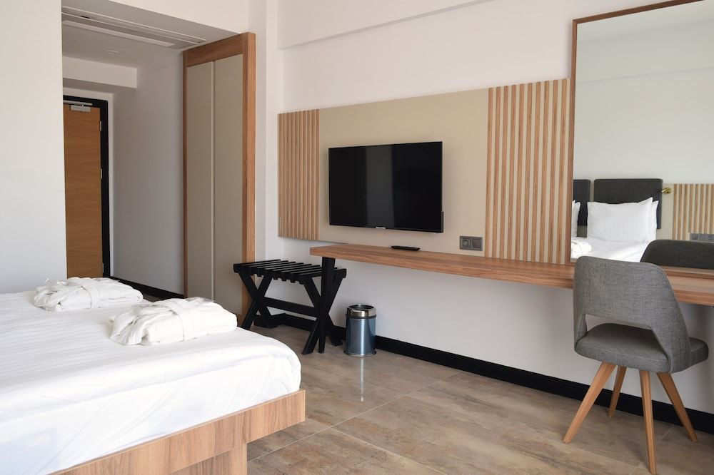 PAMUKKALE KAYA THERMAL SPA HOTEL Superior Double or Twin Room 4