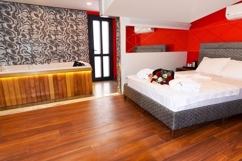 Luxury Room
