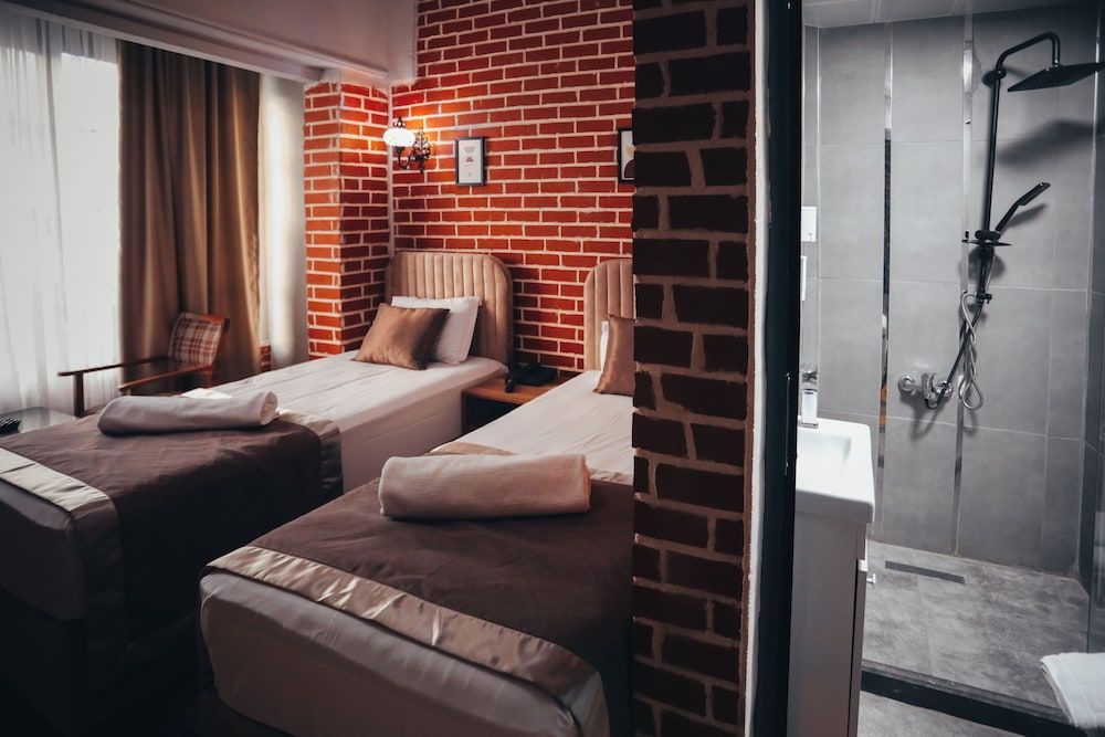 Sur Central Hotel Comfort Twin Room, City View 5