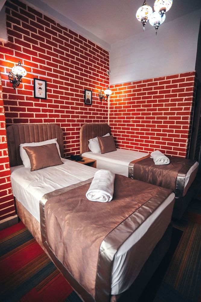 Sur Central Hotel Comfort Twin Room, City View 3