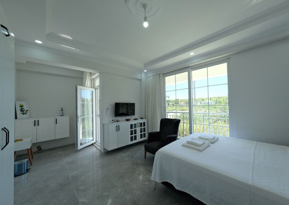 The Dalaman Suites & Pension Dalaman Airport 10 km Room, Garden View 7