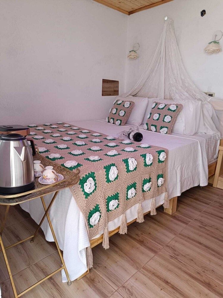 Dilara Huzur Motel Superior Double Room, Beach View 9