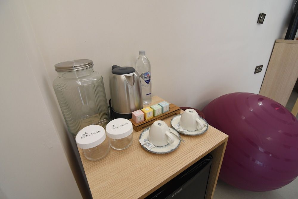 Etruscan Boutique Hotel Classic Double Room, Pool View 2