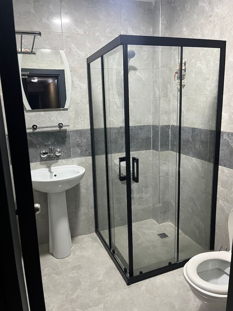Basic Room, 1 Double Bed, Pool View