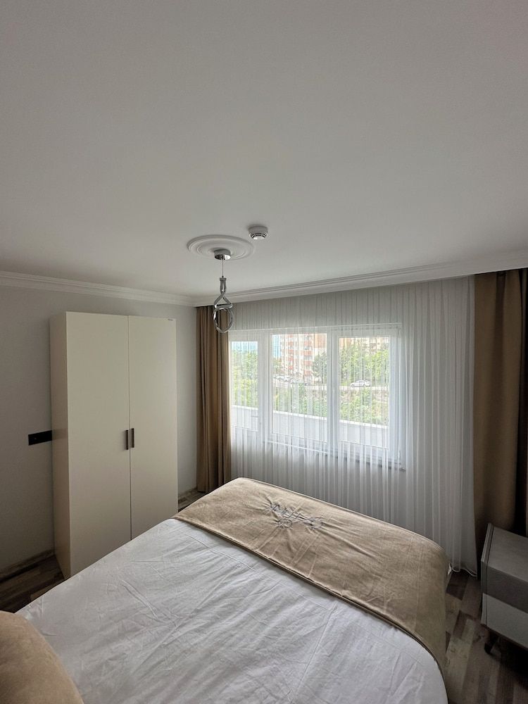 ÖZTÜRK VIP